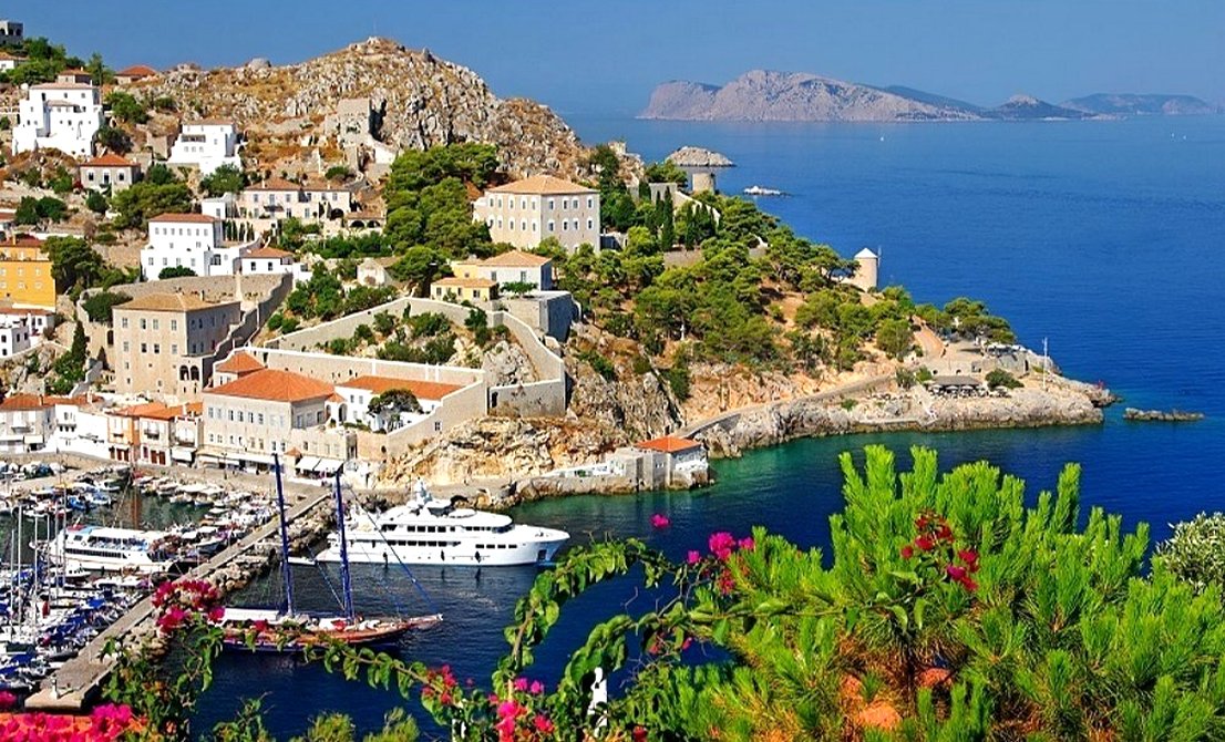 Hydra island Greece - one-day cruise from Athens to 3 Greek islands - Athens one-day cruise - one-day cruise 3 islands Greece - Cruises in Greece - Greek cruises - Greek Travel Packages - Cruise Greek islands - Travel to Greek islands - Tours in Greece - Travel Agency in Greece