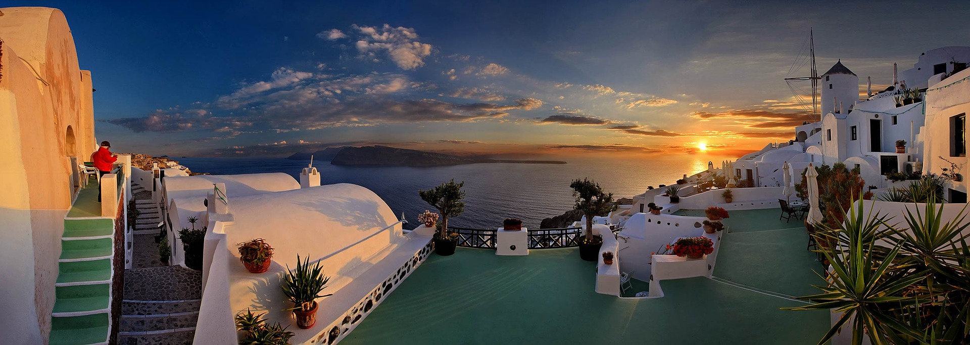 Santorini - Cruises in Greece - Greek cruises - Greek Travel Packages - Cruise Greek islands - Travel to Greek islands - Tours in Greece - Atlantis Travel Agency in Greece